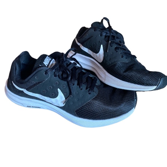 Nike Downshifter 7 Black Women’s Size 6.5 - Picture 3 of 6